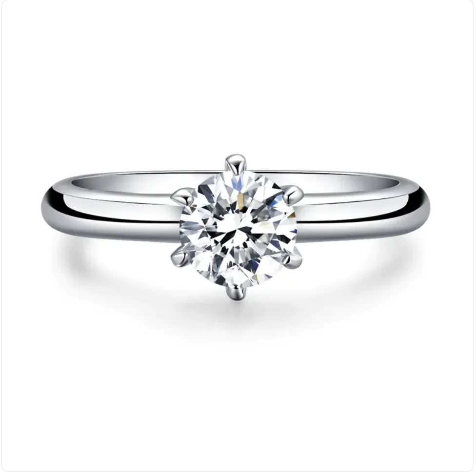 Women’s Fashion Ring with Six-Prong Design